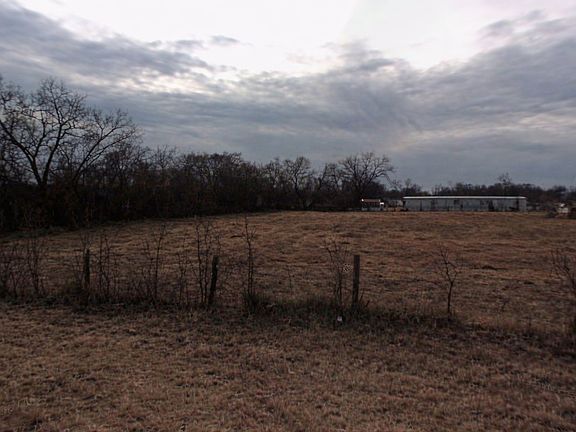 5th image of S Fir St