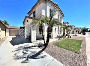 1757 S Voyager Dr, Gilbert, AZ 85295