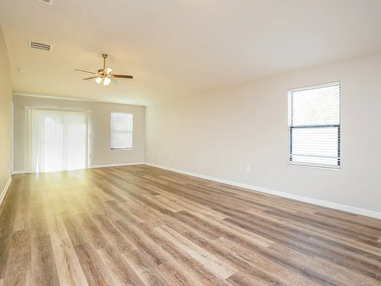 2536 Tall Grass Rd — Photo 6