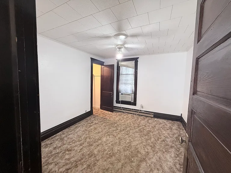 741 Elgin St #1 — Photo 9