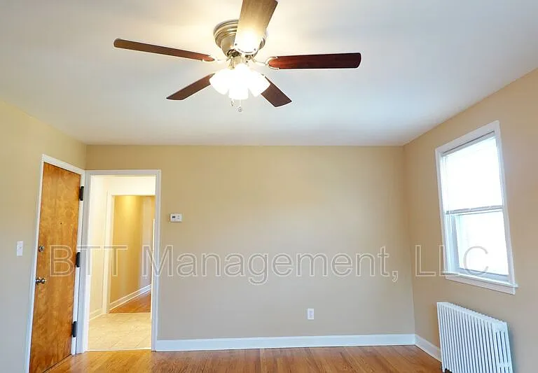 8802 Plymouth St #6 — Photo 7