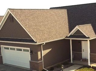 1856 Vision Ct, Mahomet, IL 61853