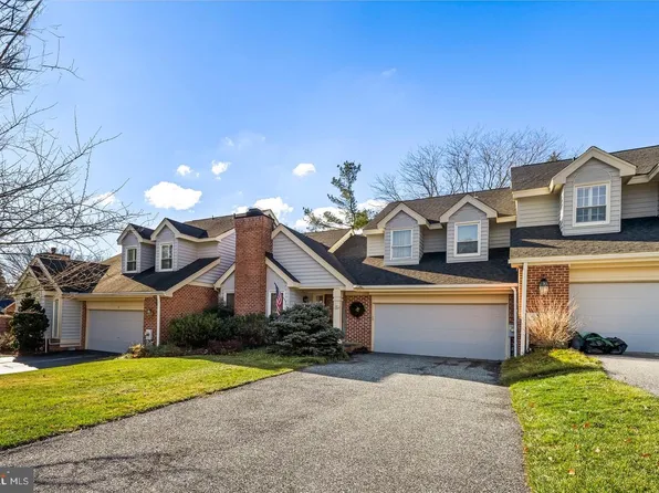 4 Nearfield Rd, Lutherville Timonium, MD 21093