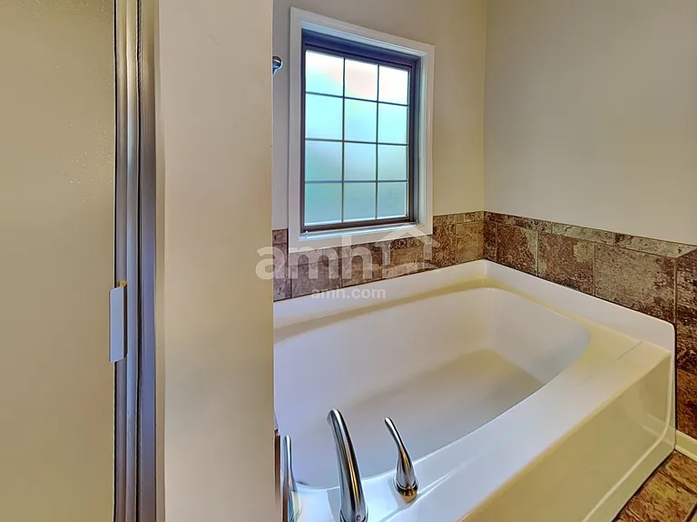 103 S High Ridge Dr — Photo 13
