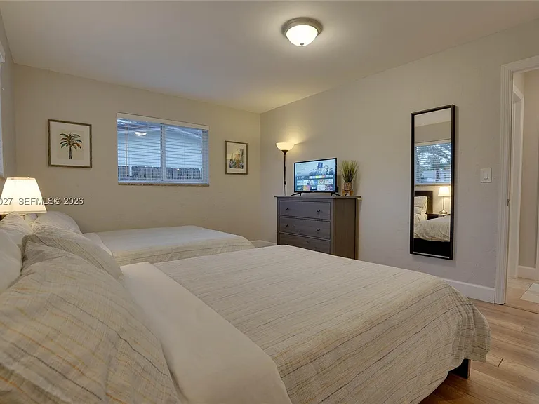1660 NE 26th Ave — Photo 19