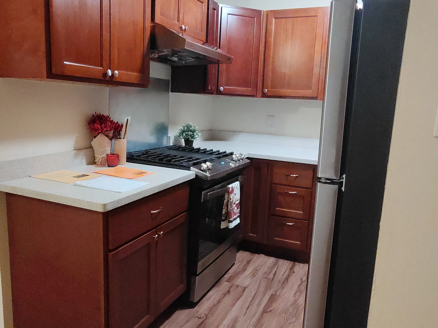 1 bed, 600 sqft, $1,850 — Photo 4