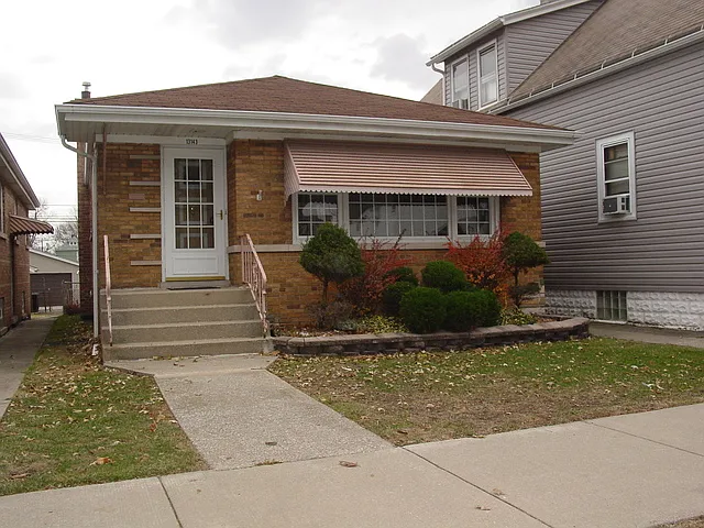 13143 S Brandon Ave photo 1