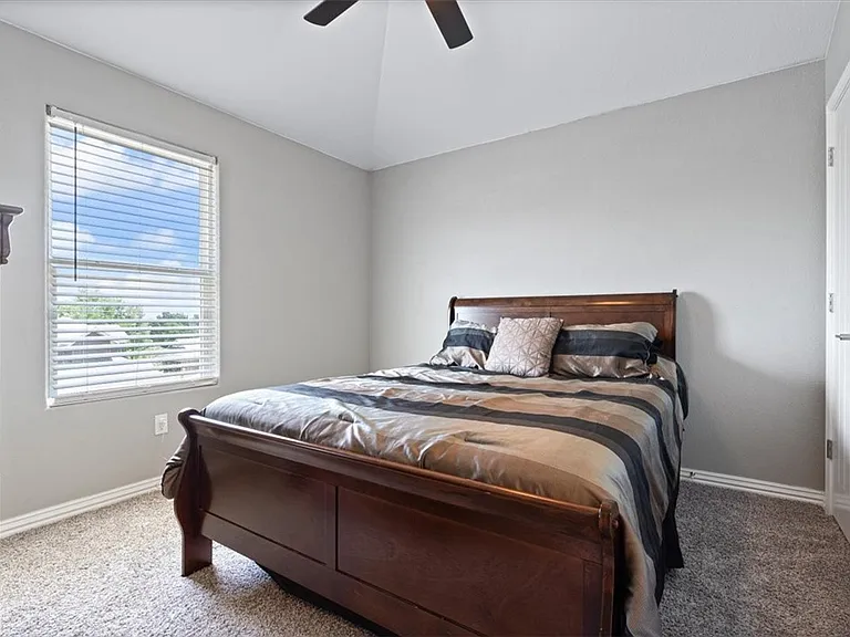 135 S Pinyon Point — Photo 15