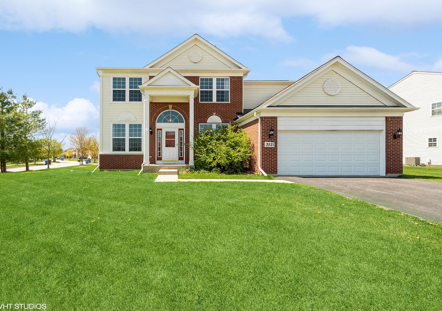 3521 Crestwood Ln, Carpentersville, IL 60110 Zillow