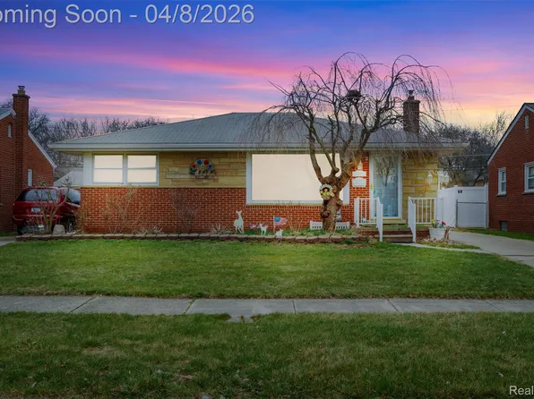 30240 Rush St, Garden City, MI 48135