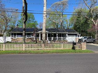 64 Lyman Rd, East Patchogue, NY 11772