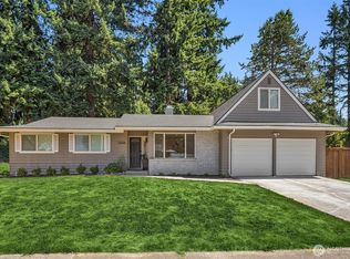 15406 119th Ave NE, Bothell, WA 98011