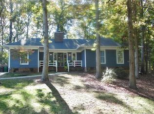 4117 Meadowridge Dr, Charlotte, NC 28226