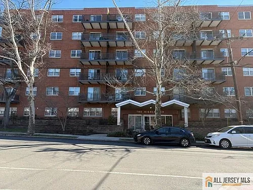 123 S Adelaide Ave Photo 1