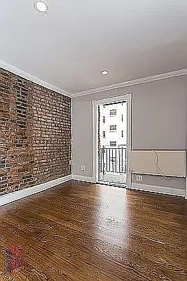 2nd image of 222 Avenue B #5R