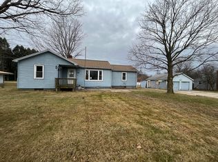 252 S Sprague Rd, Coldwater, MI 49036