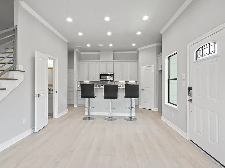 5415 Bacher St #A — Photo 7