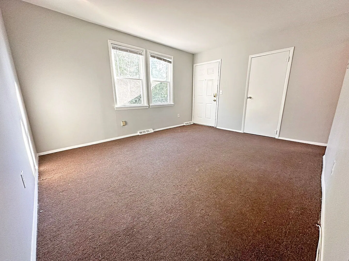 158 Main Street — Photo 4