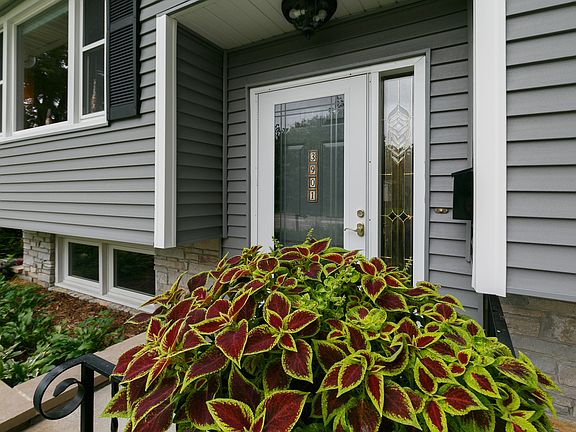 2nd image of 3901 18th St