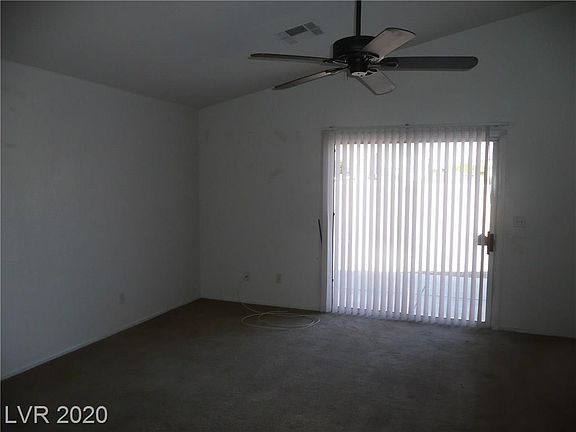 2nd image of 216 Roman Empire Ave