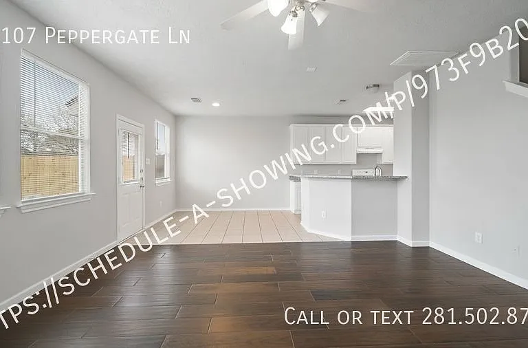 13107 Peppergate Ln — Photo 6