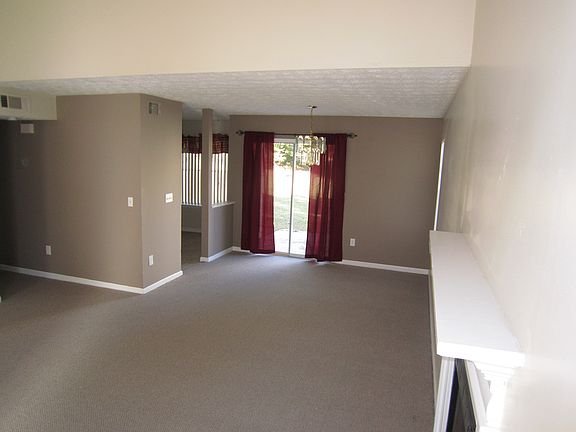 3rd image of 3054 Kenville Ln