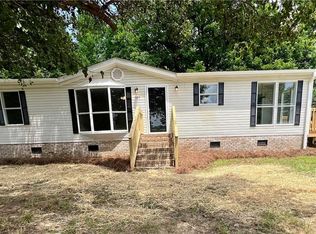 125 Old Farm Ln, Mocksville, NC 27028