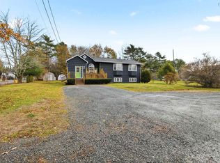643 Highway 1, Mount Uniacke, NS B0N 1Z0