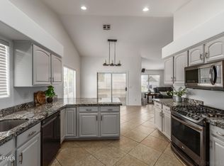 1322 E HARWELL Road, Phoenix, AZ 85042