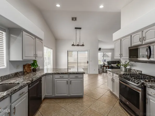 1322 E HARWELL Road, Phoenix, AZ 85042