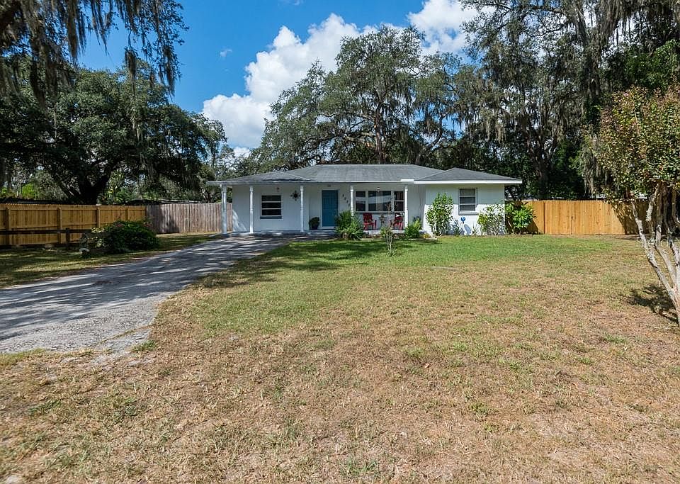 1st image of 5030 Hill Dr