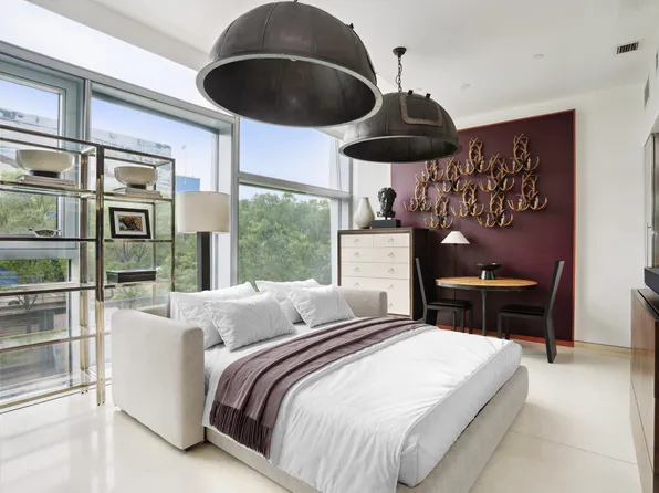 100 Eleventh Avenue 3B image 3 of 8