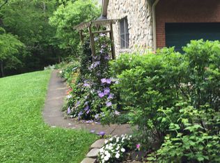 3526 Dog Fork Laurel Rd, Catlettsburg, KY 41129