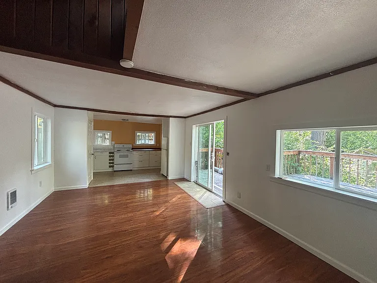 14713 113th St NW — Photo 8