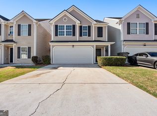 230 Crestfield Cir, Covington, GA 30016