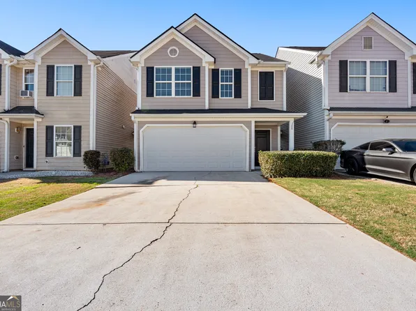 230 Crestfield Cir, Covington, GA 30016