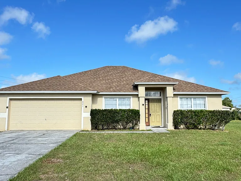 321 Drum Ln — Photo 1