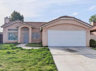 6205 Symphony St, Bakersfield, CA 93307