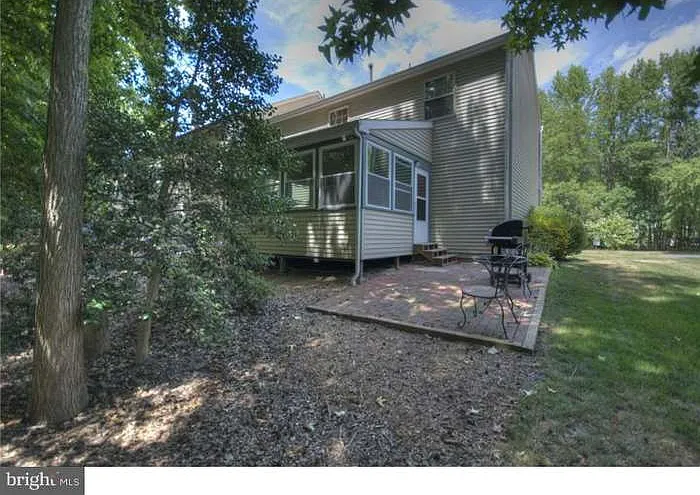 19 Fawnhollow Ct — Photo 2