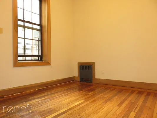 Rented by Rennit Inc. | media 55