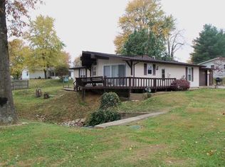 2405 Sunrise Dr, Washington, IN 47501