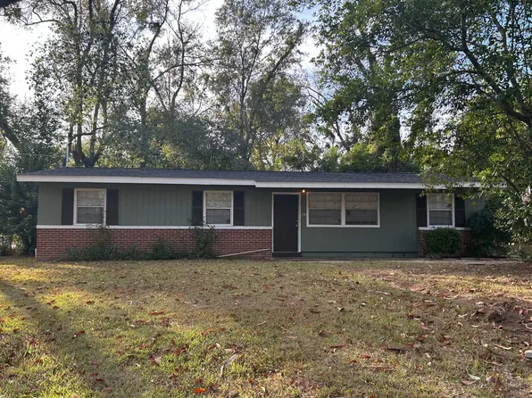 330 Meadowbrook Ln, Tallahassee, FL 32304