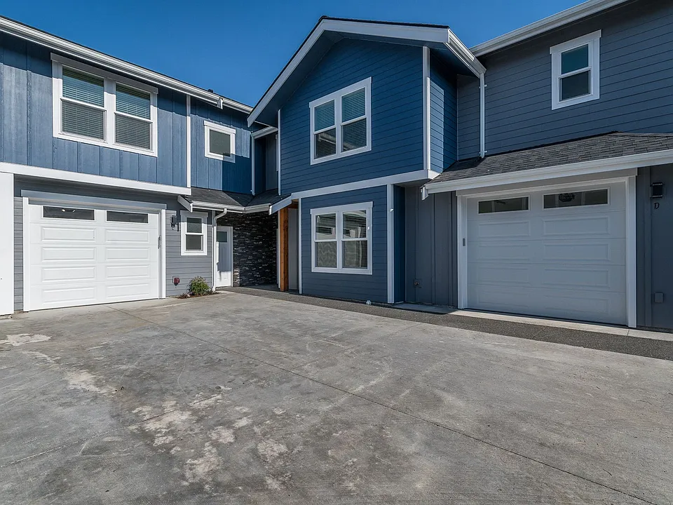 2214 Dejong Dr