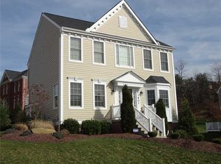 1601 Robin Ct, Pittsburgh, PA