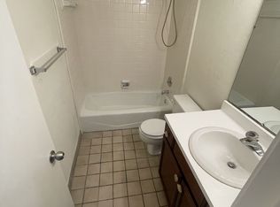 6137 Loch Laural Ln, Raleigh, NC 27613