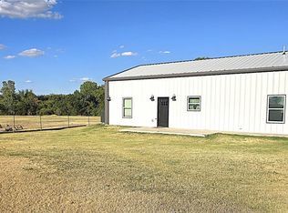 831 County Street 2917, Tuttle, OK 73089