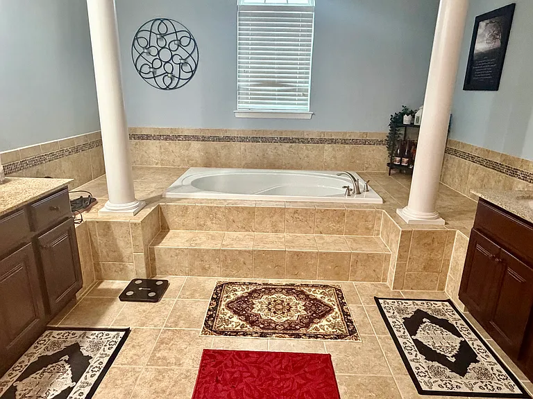 1432 Rosemont Dr — Photo 15