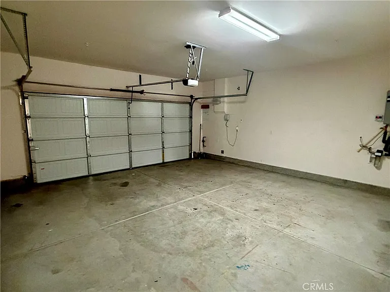 914 Haviture Way — Photo 40