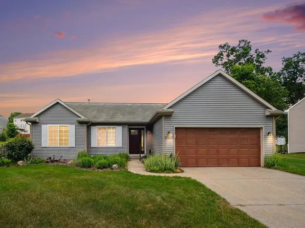 11595 Barnsley Rd SE, Lowell, MI 49331