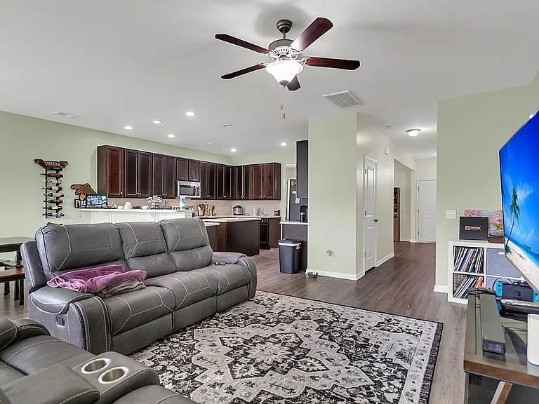 8903 Skipping Rock Ln — Photo 12